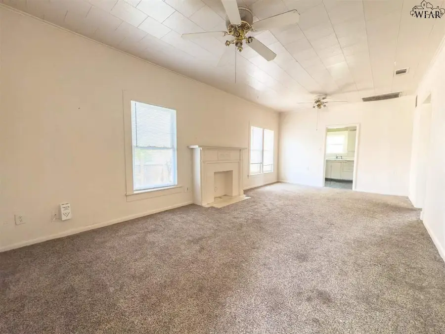 1509 BRITAIN STREET, Wichita Falls, TX 76309 - Image #3