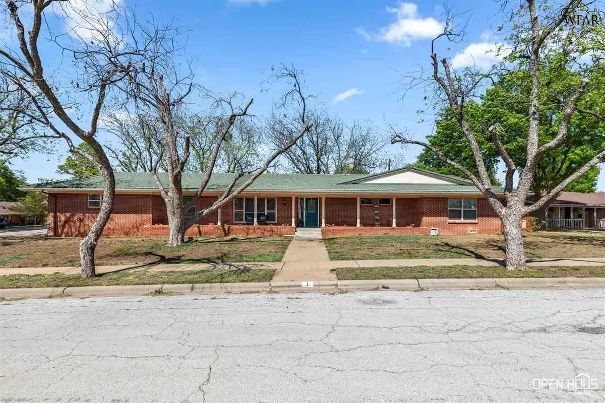 1 WAGGONER CIRCLE, Wichita Falls, TX 76309 - Image #1