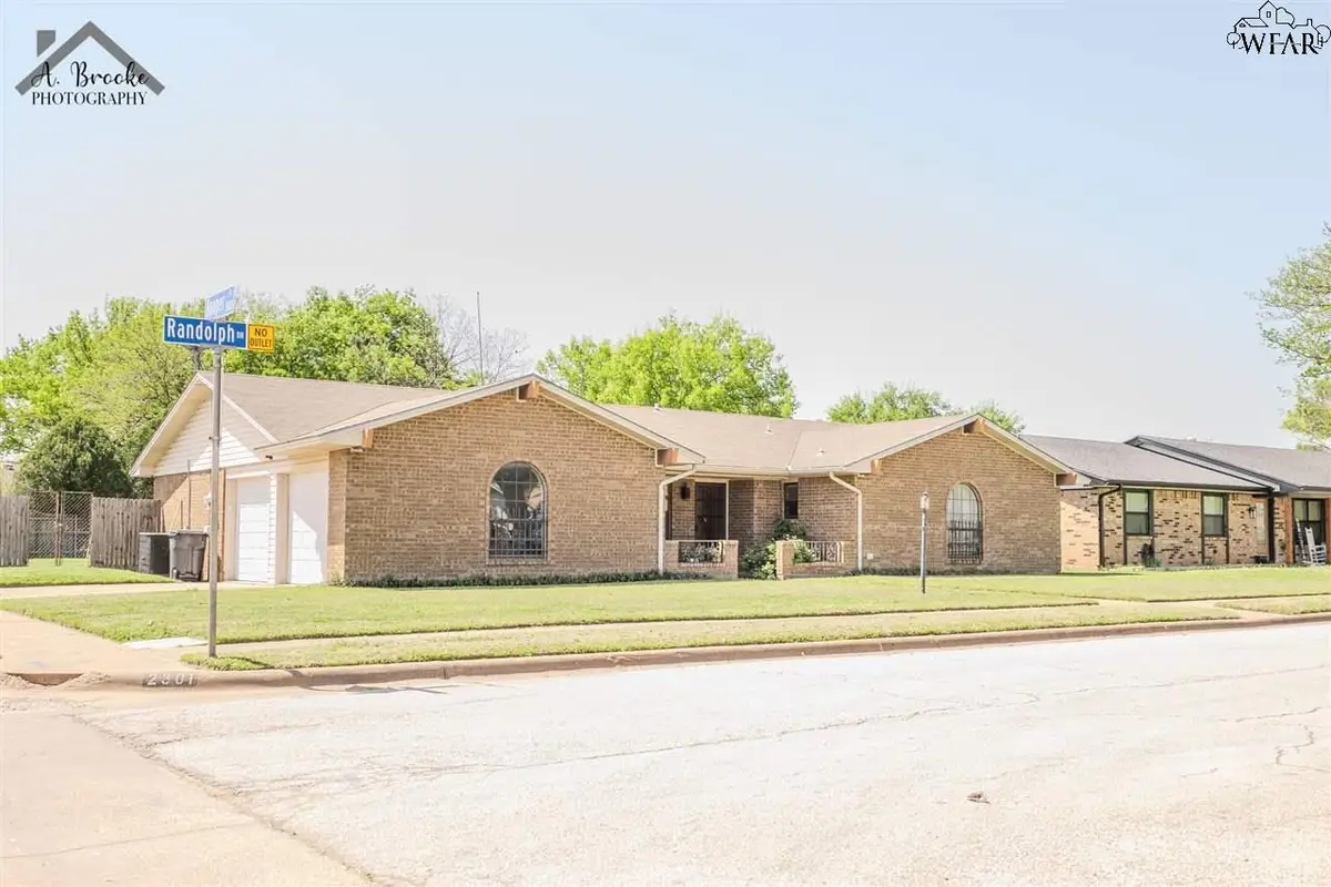2301 RANDOLPH DRIVE, Wichita Falls, TX 76306 - Image #1
