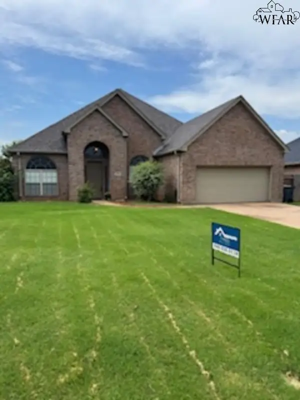 5441 PRAIRIE LACE LANE, Wichita Falls, TX 76310