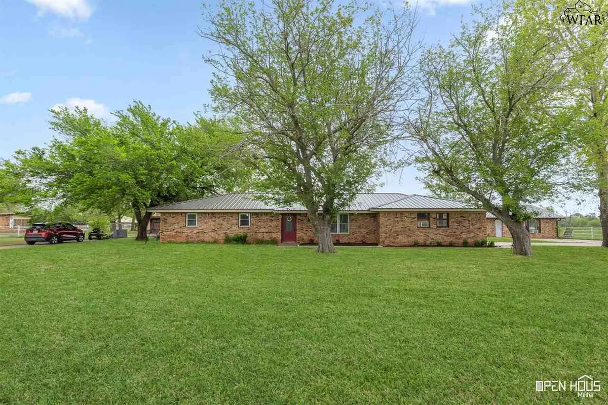 1747 WRANGLERS RETREAT, Wichita Falls, TX 76310 - Image #1