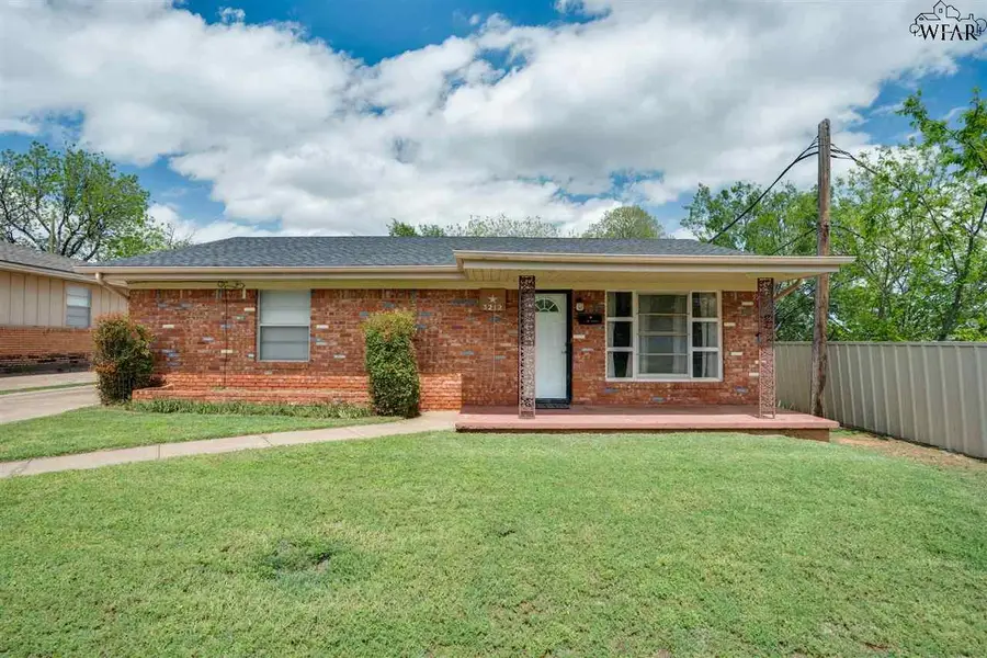 3212 10TH STREET, Wichita Falls, TX 76309 - Image #2