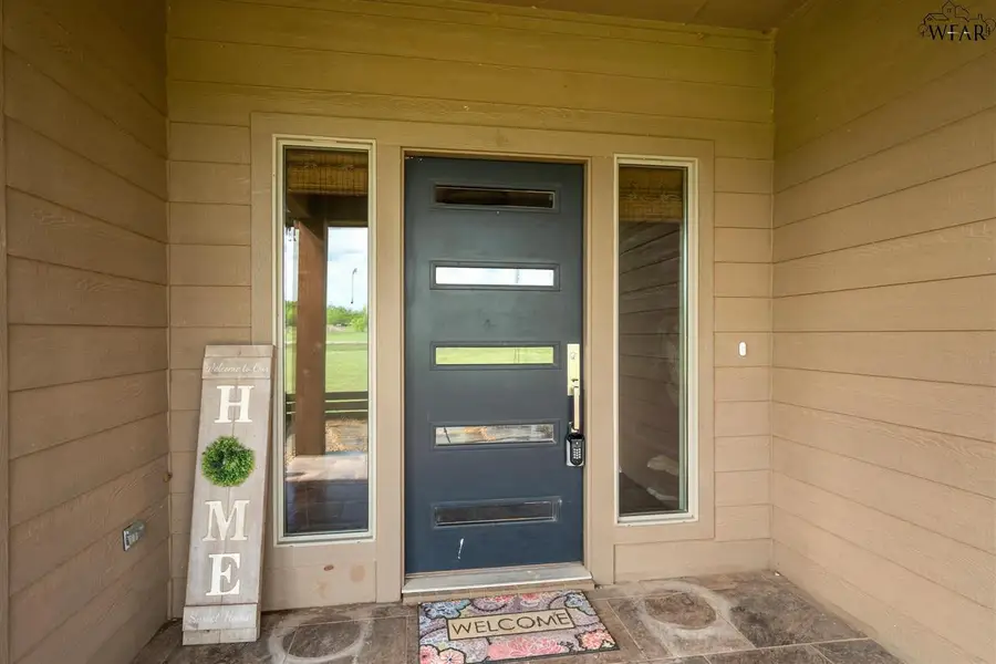 590 MINNETONGA TRAIL, Wichita Falls, TX 76310 - Image #3