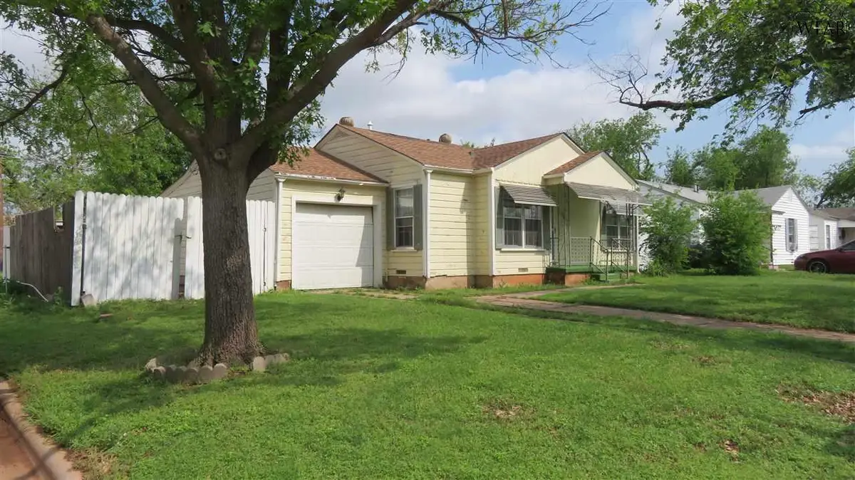 301 ROCKWOOD DRIVE, Wichita Falls, TX 76301 - Image #1