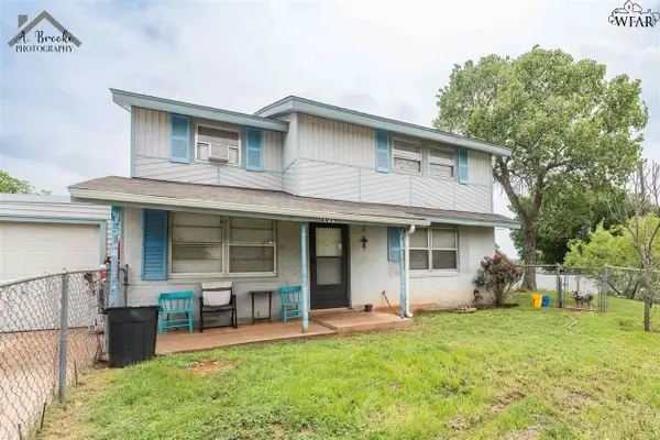 2814 ROANOKE DRIVE, Wichita Falls, TX 76305