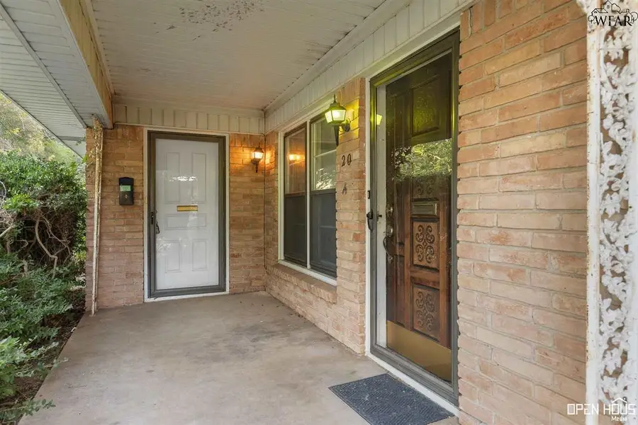 20 SARA SUE LANE, Wichita Falls, TX 76302 - Image #2