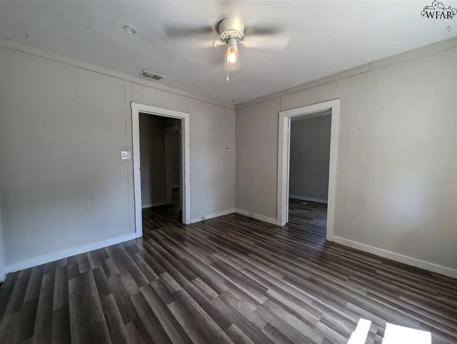 1224 36TH STREET, Wichita Falls, TX 76302 - Image #3