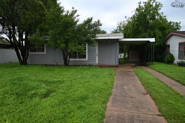 2805 FEATHERSTON AVENUE, Wichita Falls, TX 76308