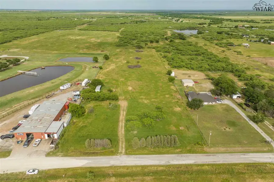 4572 HUFF ROAD, Wichita Falls, TX 76310 - Image #2
