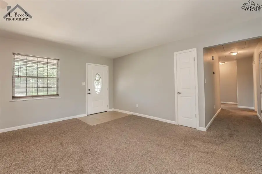 4422 HUGHES DRIVE, Wichita Falls, TX 76308 - Image #3