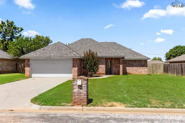 1413 PARLIAMENT STREET, Burkburnett, TX 76354