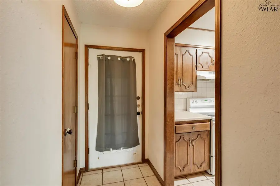 4725 PRISCILLA LANE, Wichita Falls, TX 76306 - Image #3