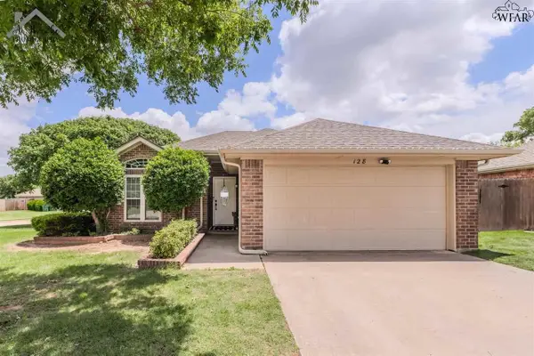 128 GARRETT STREET, Burkburnett, TX 76354