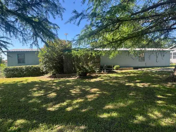 505 E RUBY ROAD, Iowa Park, TX 76367