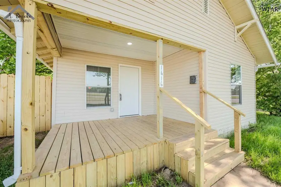 1616 PEARL AVENUE, Wichita Falls, TX 76301 - Image #2