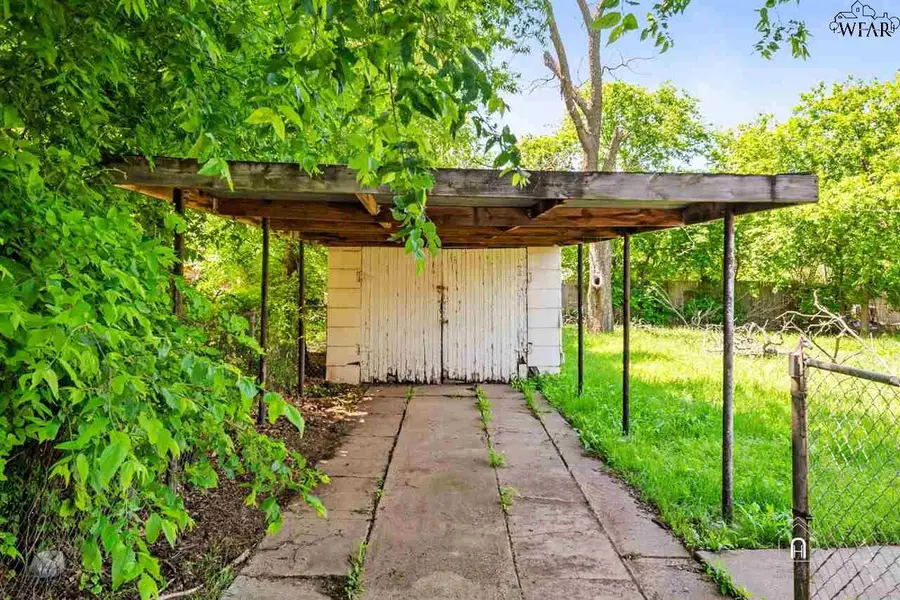 3211 YORK STREET, Wichita Falls, TX 76309 - Image #3