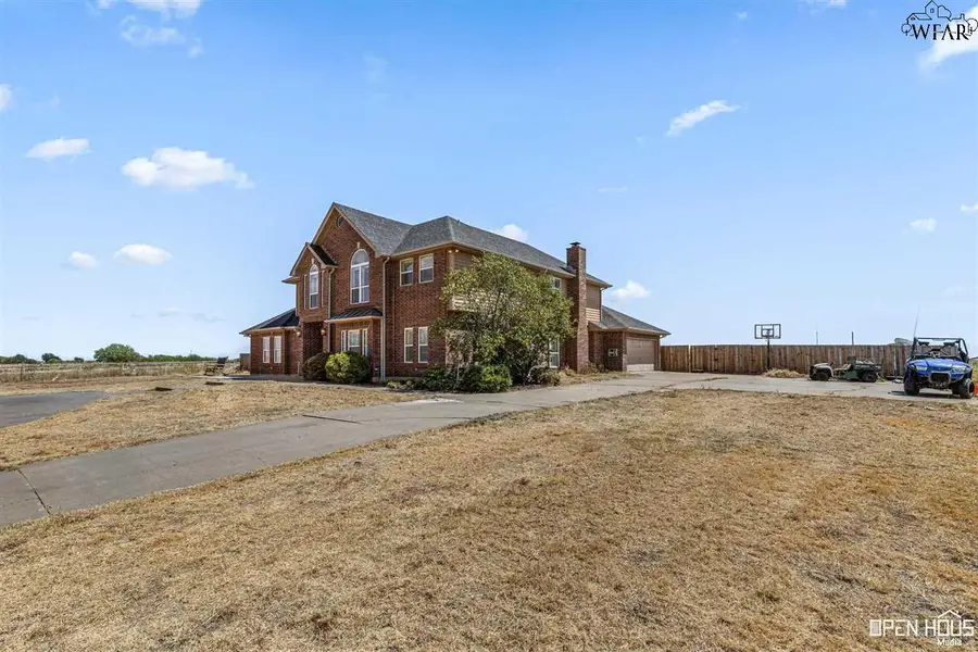 294 BURNETT RANCH ROAD, Electra, TX 76360 - Image #2