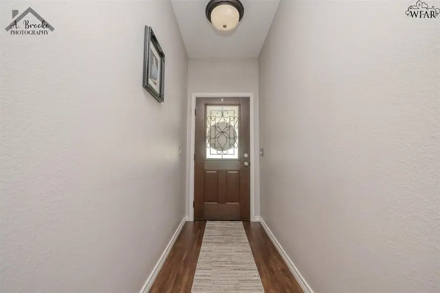 4117 COUNTRY MEADOWS DRIVE, Iowa Park, TX 76367 - Image #3