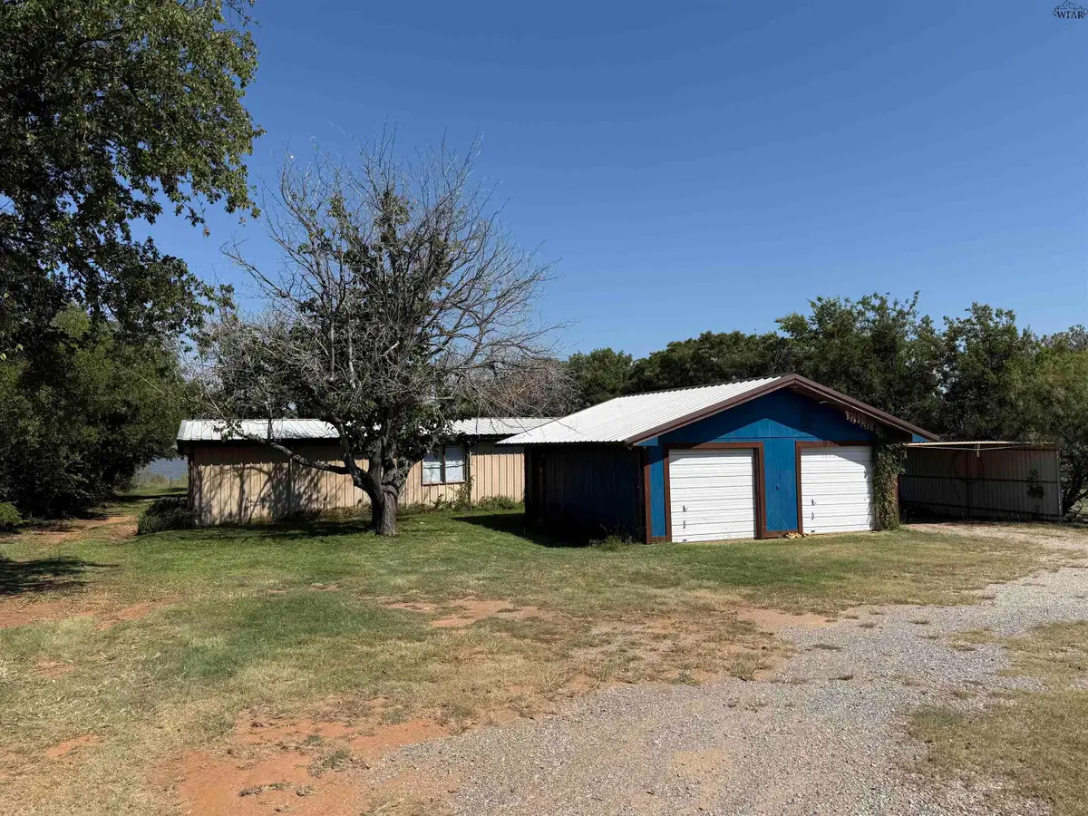 374 PAWNEE TRAIL, Henrietta, TX 76365 - #1