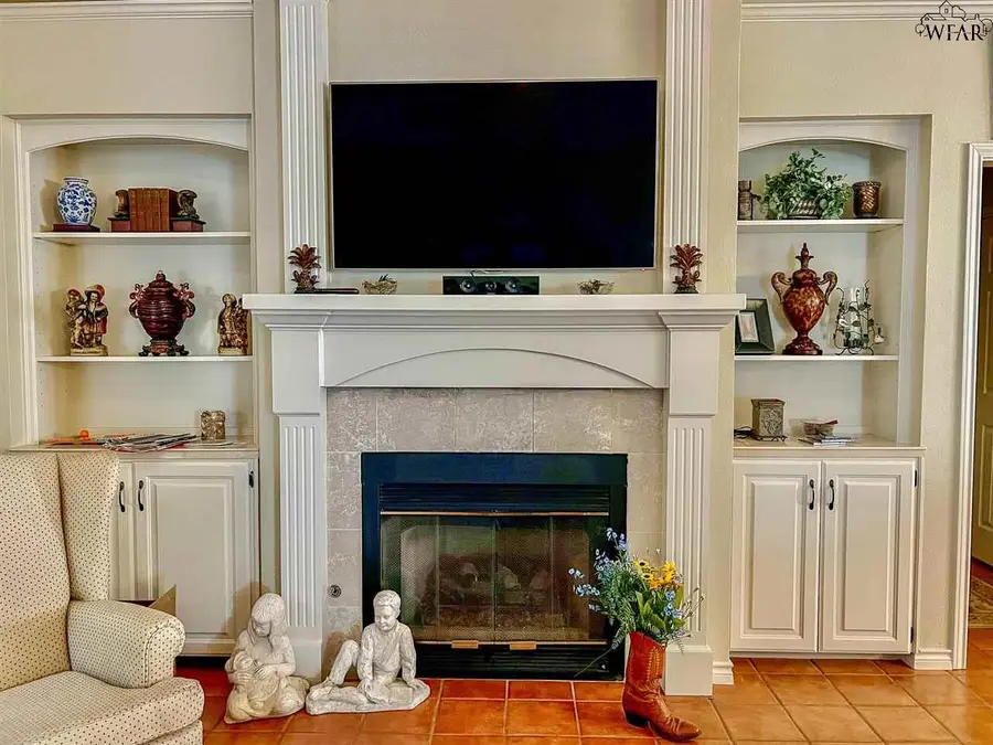 4502 TAMARRON DRIVE, Wichita Falls, TX 76308 - Image #3