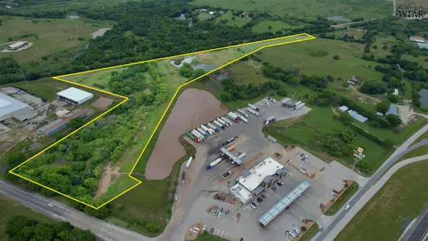 18.22 S HWY 148, Henrietta, TX 76365