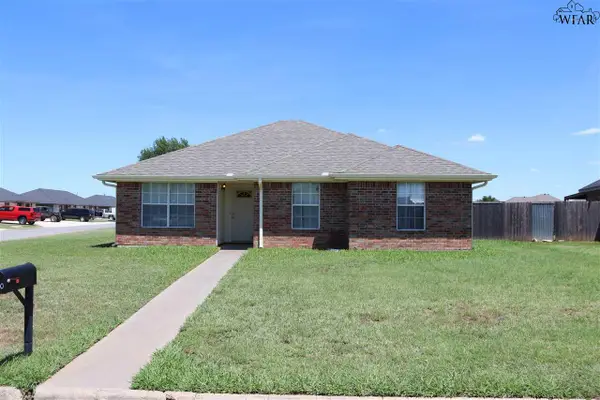 1440 LARIAT TRAIL, Henrietta, TX 76365