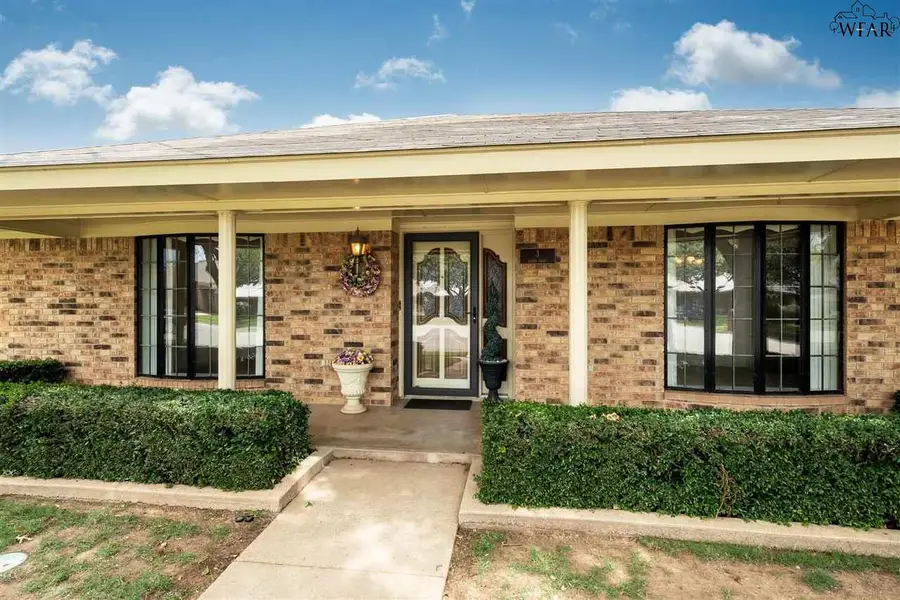 3 KAREN COURT, Wichita Falls, TX 76310 - Image #2