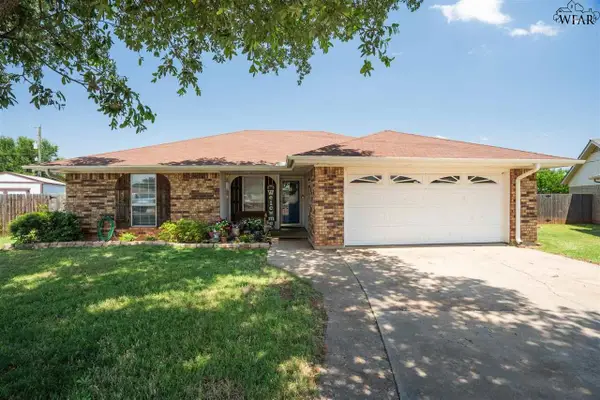 3 SHADY BROOK COURT, Wichita Falls, TX 76310-2247