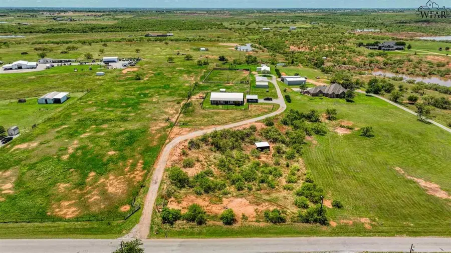 2460 WRANGLERS RETREAT, Wichita Falls, TX 76310 - Image #2