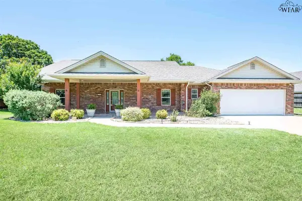 202 SKYLINE DRIVE, Wichita Falls, TX 76308