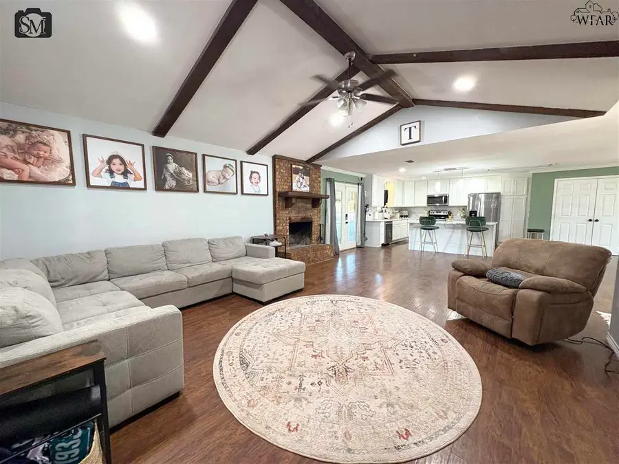 725 GAYLE STREET, Burkburnett, TX 76354 - Image #3