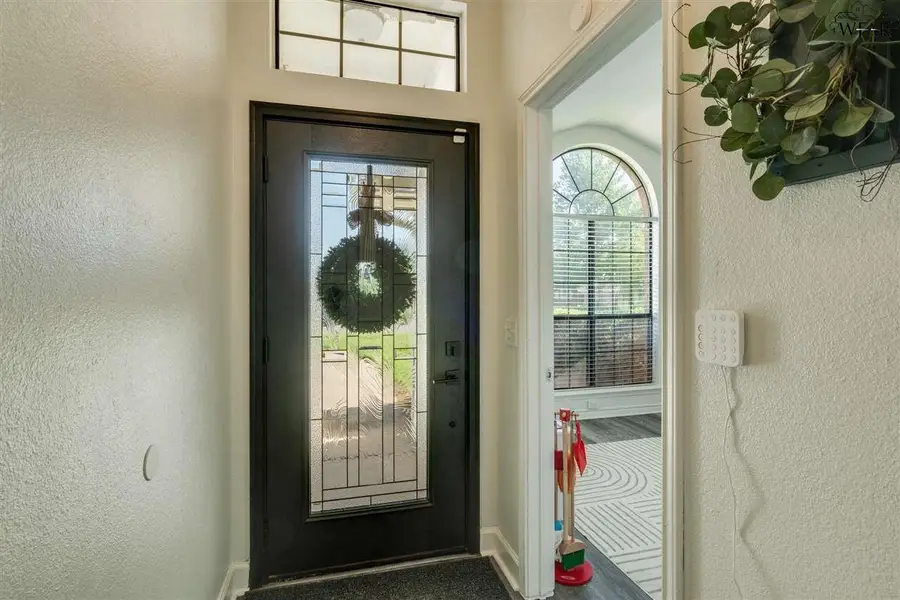 1210 PARLIAMENT STREET, Burkburnett, TX 76354 - Image #3