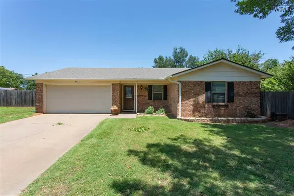 999 CHERYL DRIVE, Burkburnett, TX 76354