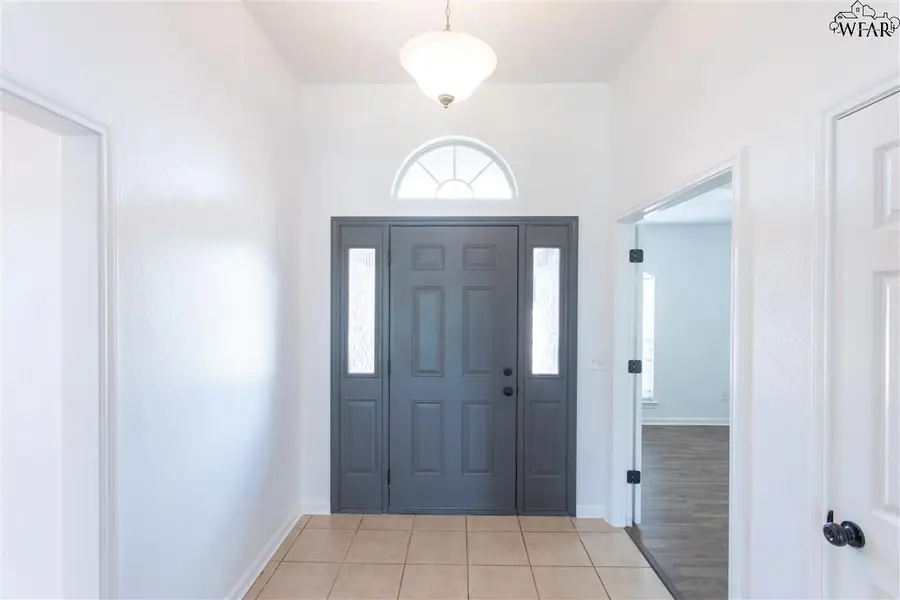 6051 LACI LANE, Wichita Falls, TX 76310 - Image #3