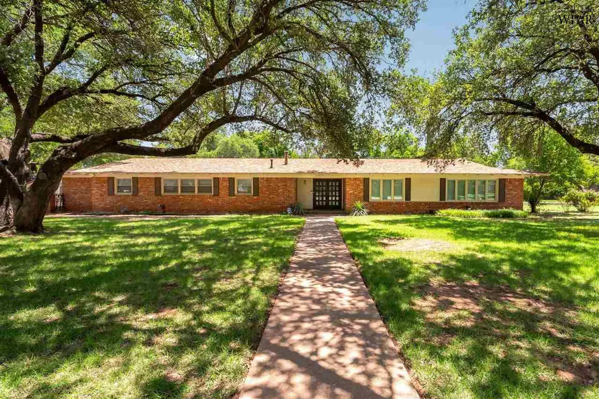 2635 CHASE DRIVE, Wichita Falls, TX 76308 - Image #1