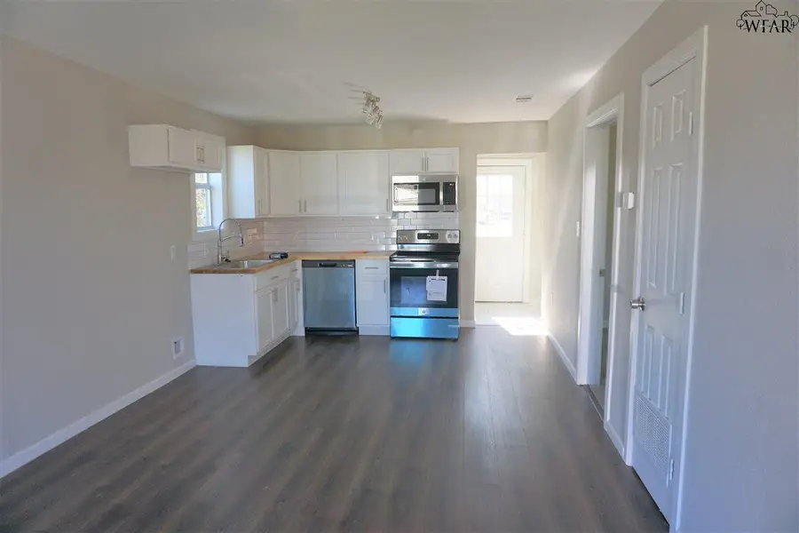 1303 N 3RD STREET, Wichita Falls, TX 76301 - Image #3
