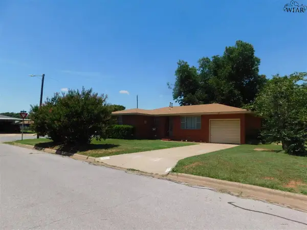 1010 ROSEBUD STREET, Burkburnett, TX 76354-3336