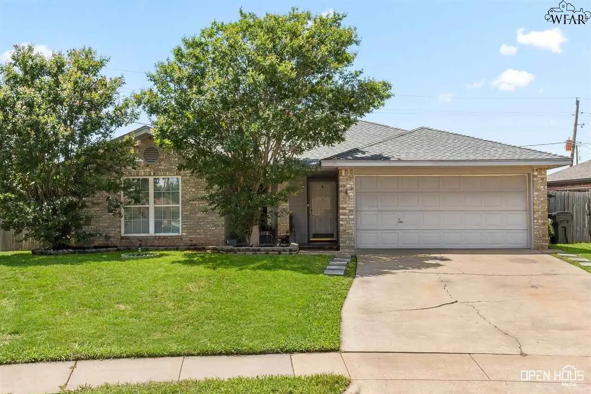 9 WHITE ROCK COURT, Wichita Falls, TX 76310 - Image #1