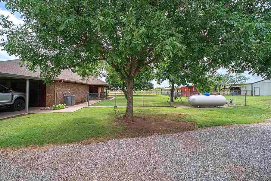 1057 POCAHONTAS TRAIL, Wichita Falls, TX 76310 - Image #3