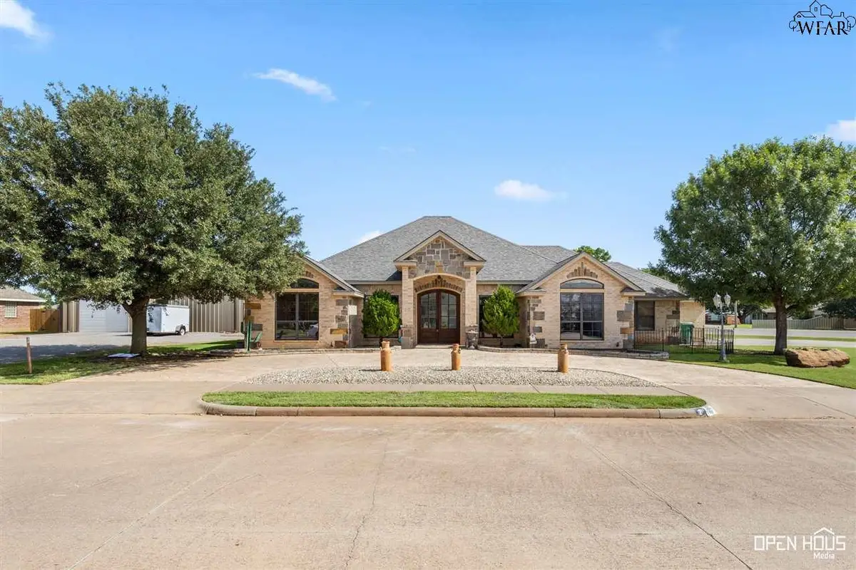 2 HARLEY COURT, Iowa Park, TX 76367 - Image #1