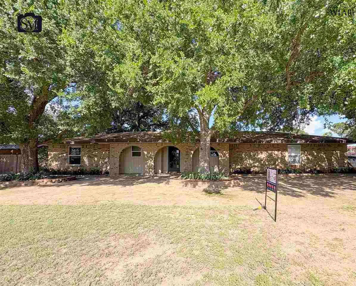 1007 ARTHUR STREET, Burkburnett, TX 76354 - Image #1