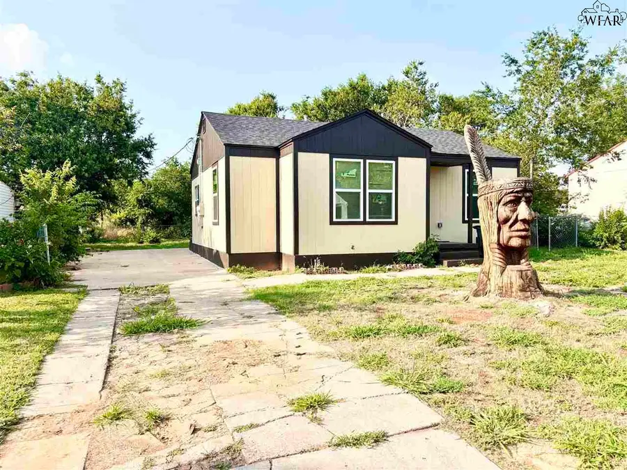 1670 HAWES AVENUE, Wichita Falls, TX 76301-0000 - Image #2