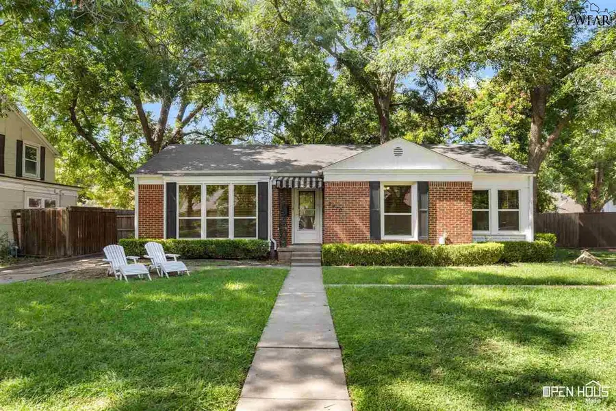 2410 CAMBRIDGE AVENUE, Wichita Falls, TX 76308 - Image #2