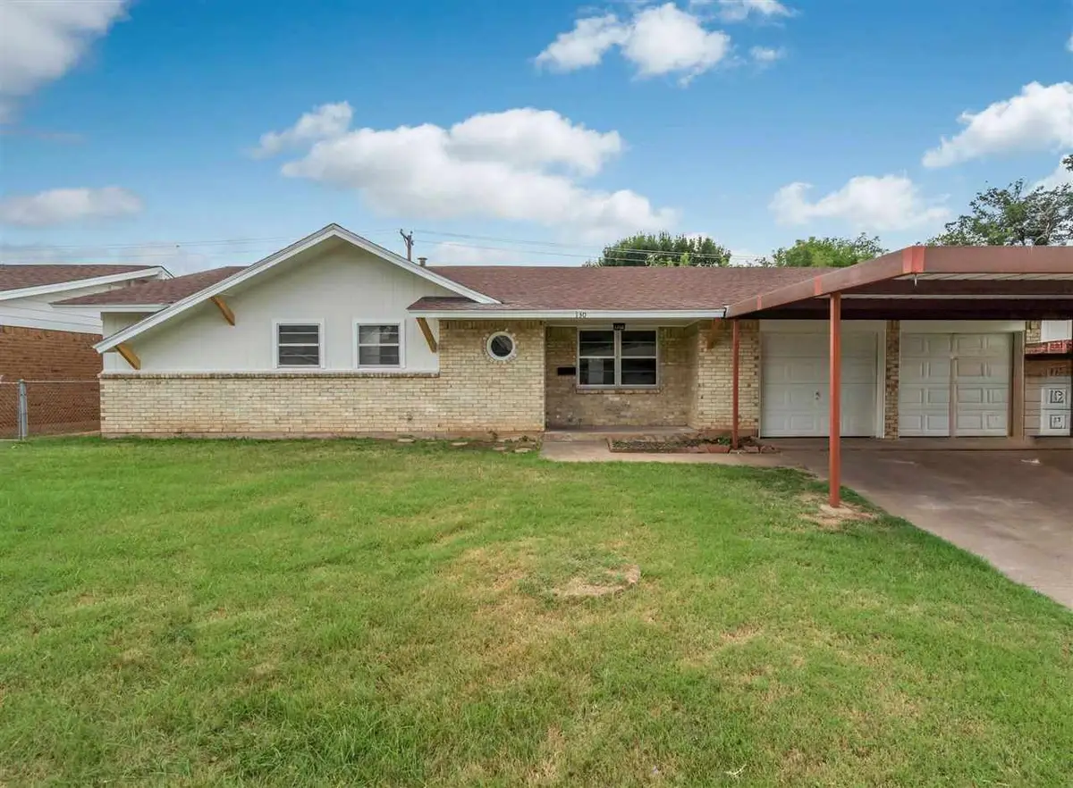 130 HIGHLAND DRIVE, Burkburnett, TX 76354 - Image #1