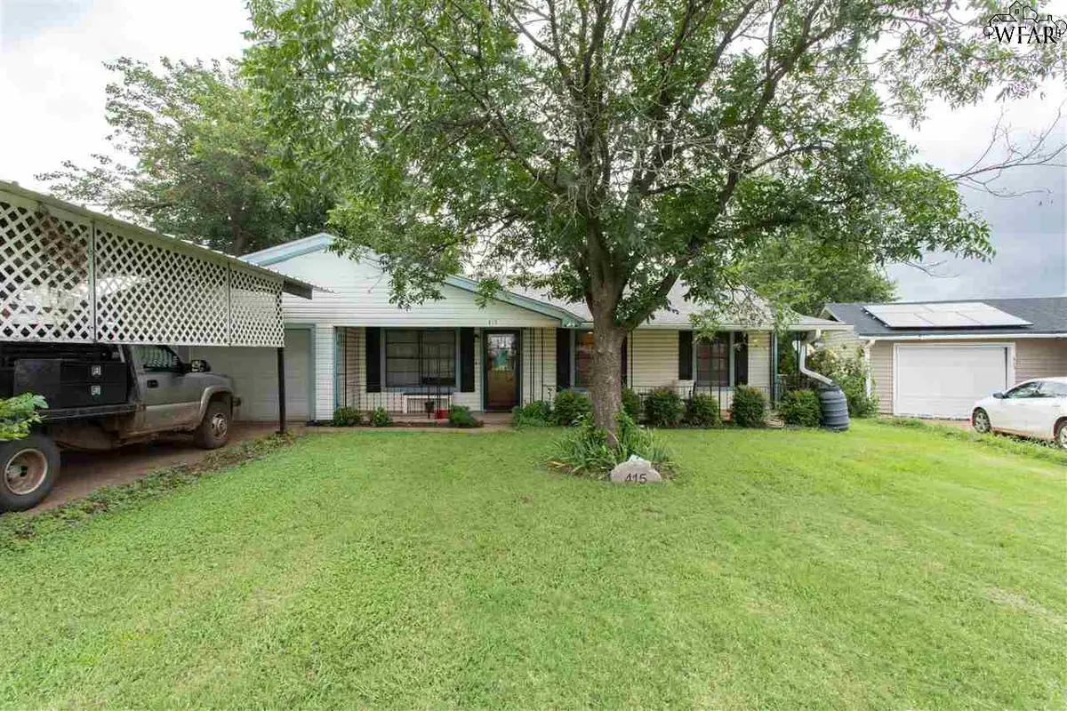 415 E IDA AVENUE, Electra, TX 76360 - Image #1