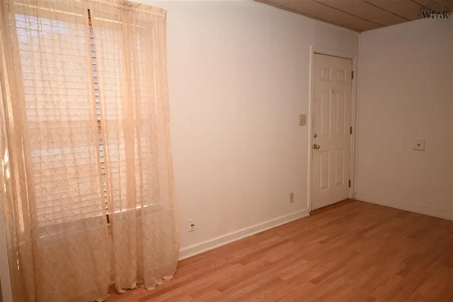 3402 GRANT STREET, Wichita Falls, TX 76308 - Image #2