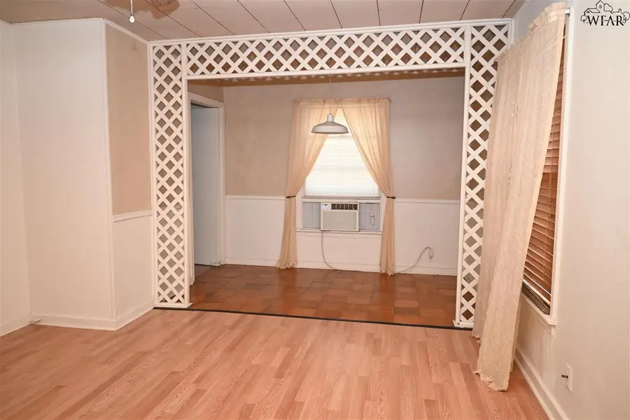 3402 GRANT STREET, Wichita Falls, TX 76308 - Image #3