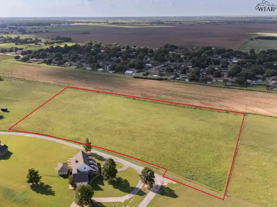 5 FRIENDSHIP TRAIL, Burkburnett, TX 76354 - Image #2