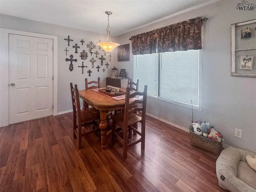 4215 IDLEWOOD DRIVE, Wichita Falls, TX 76308 - Image #3