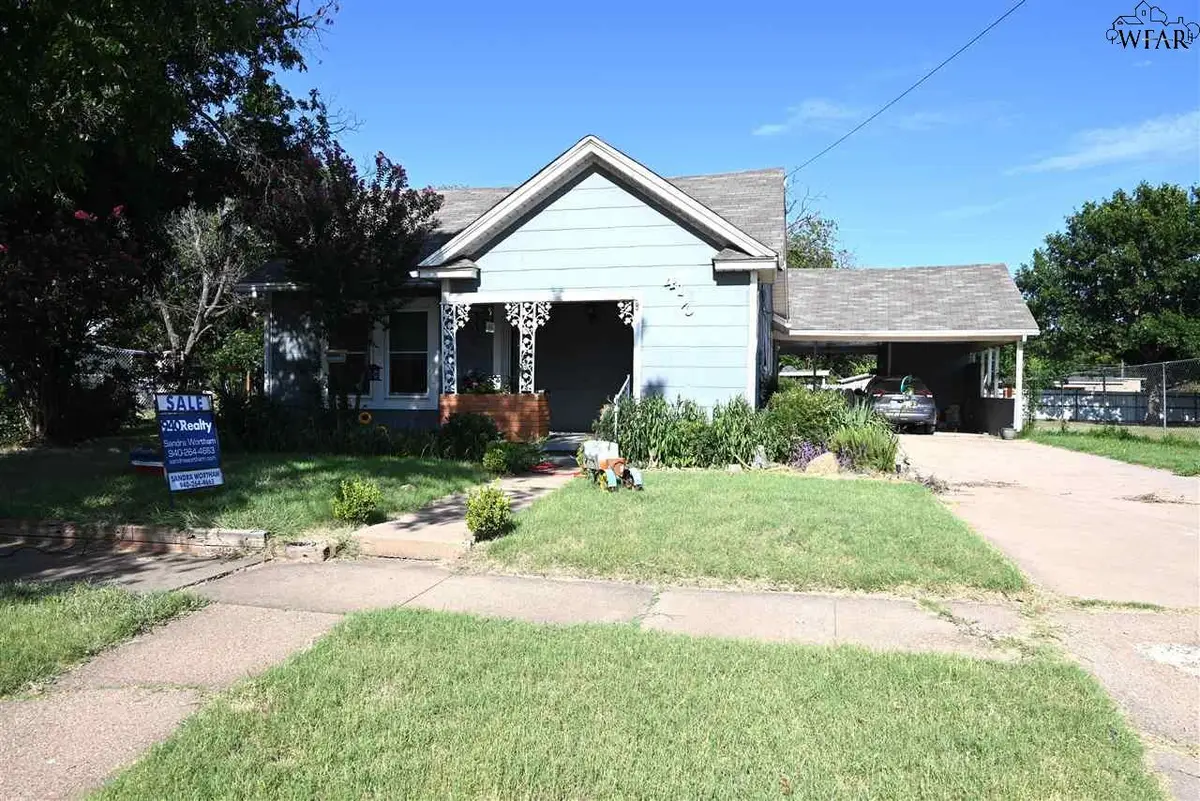 412 N AVENUE F, Olney, TX 76374 - Image #1